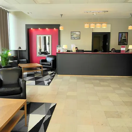 Le Grand Du By Popinns Hotel 3*